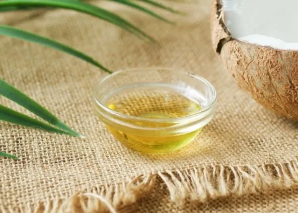 Does Coconut Oil Whiten Teeth? 3 Does coconut oil whiten teeth – is it safe for whitening and oral care