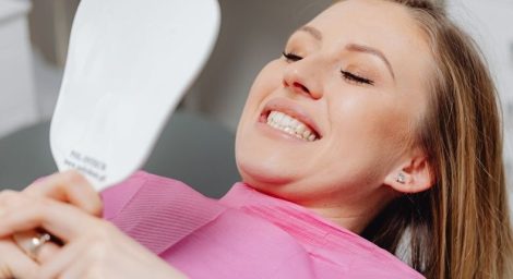 Teeth whitening cost in Vancouver dental clinic – professional whitening treatment options and pricing